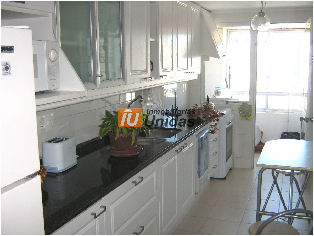 Apartamento ID.10245 - Apartamento en Punta del Este, Península