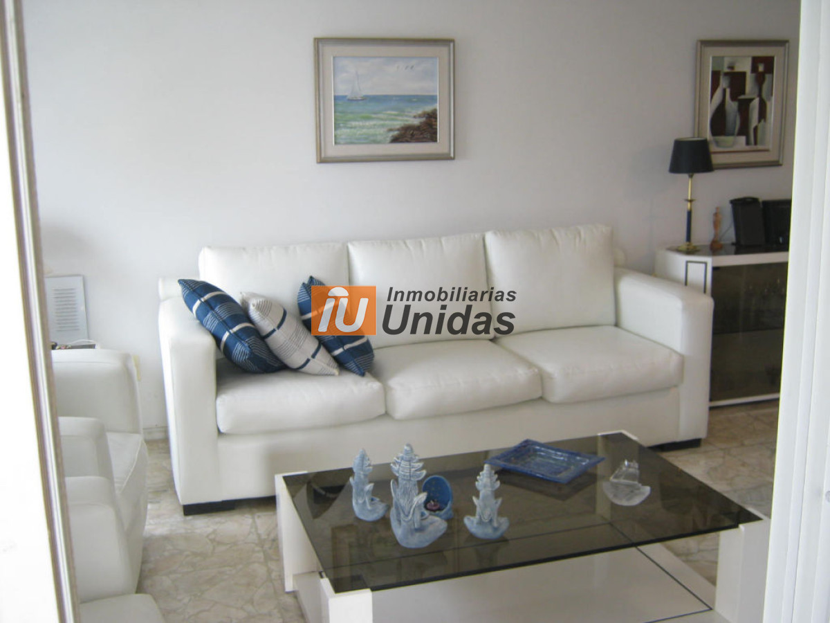 Apartamento ID.10400 - Apartamento en Punta del Este, Península