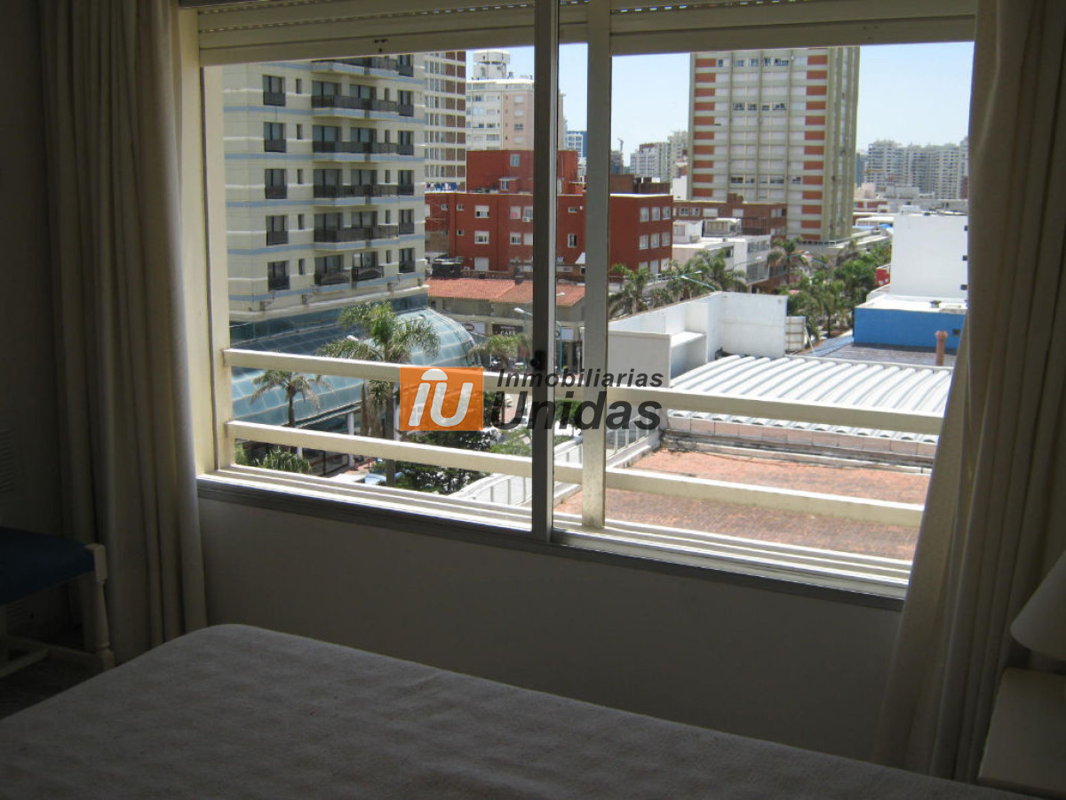 Apartamento ID.10554 - Apartamento en Punta del Este, Península