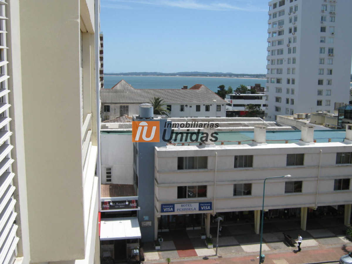 Apartamento ID.10554 - Apartamento en Punta del Este, Península