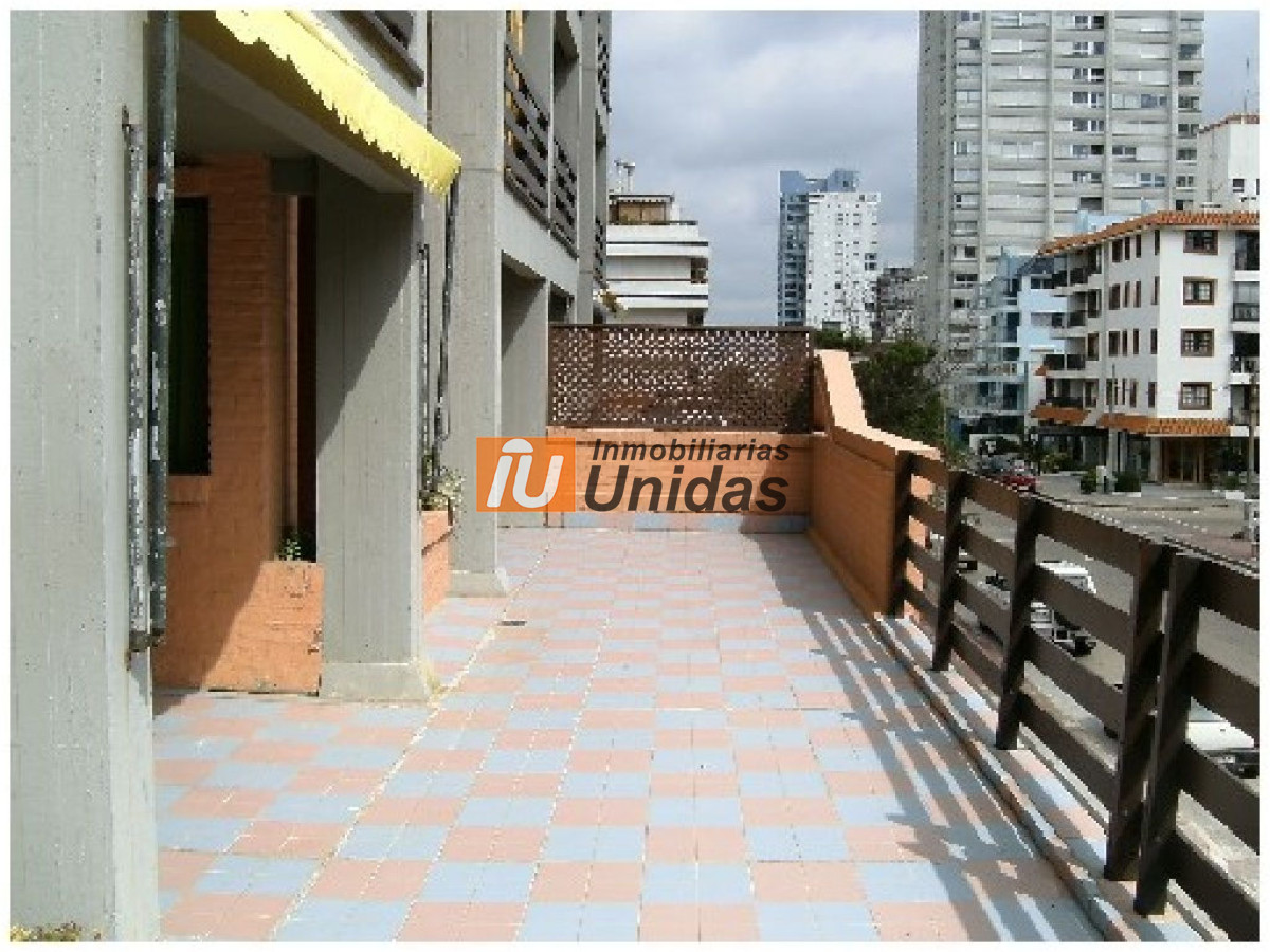 Apartamento ID.10557 - Apartamento en Punta del Este, Península