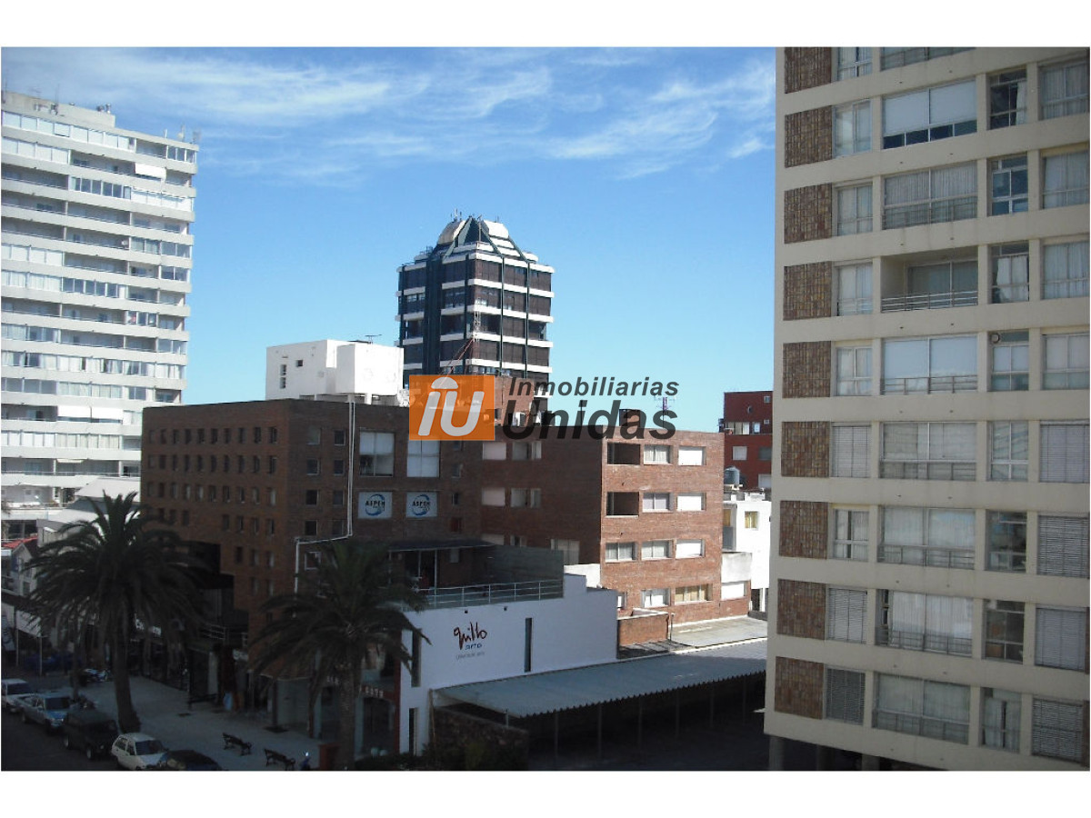 Apartamento ID.10569 - Apartamento en Punta del Este, Península