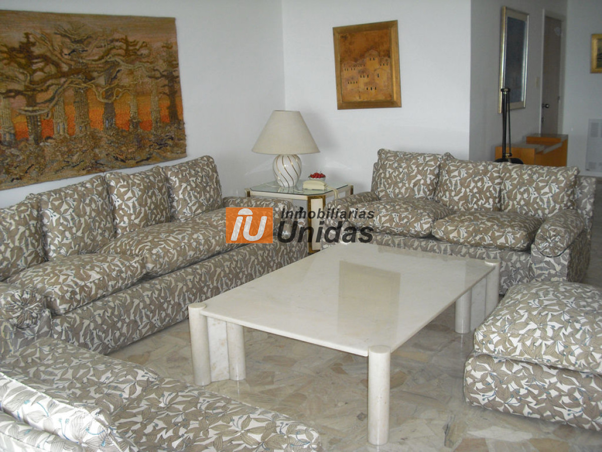 Apartamento ID.20129 - Apartamento en Punta del Este, Mansa