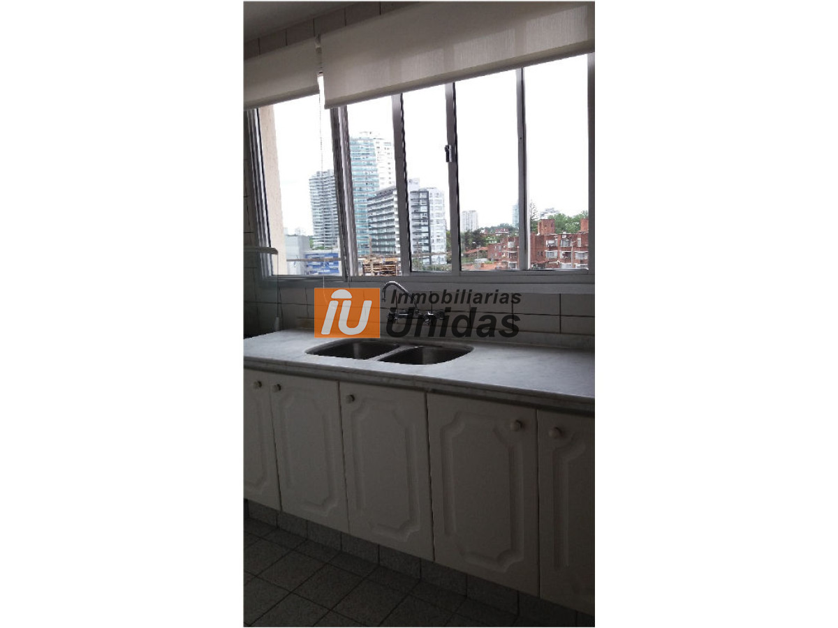 Apartamento ID.20209 - Apartamento en Punta del Este, Mansa