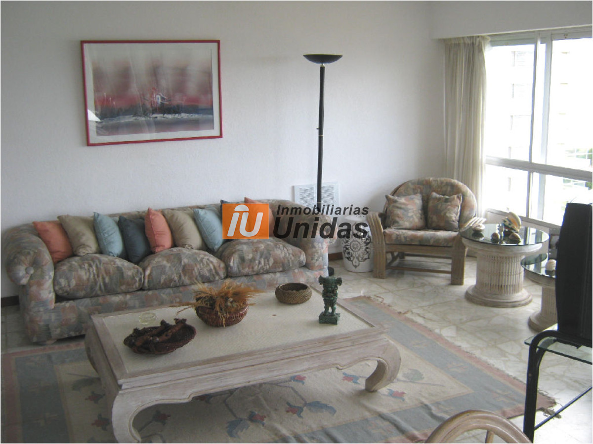Apartamento ID.20357 - Apartamento en Punta del Este, Mansa