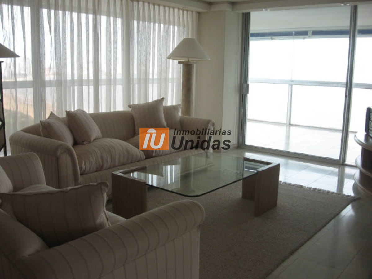 Apartamento ID.20378 - Apartamento en Punta del Este, Mansa