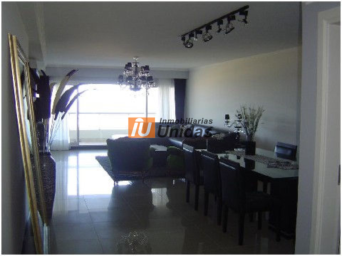 Apartamento ID.230825 - Apartamento en Punta del Este, Brava