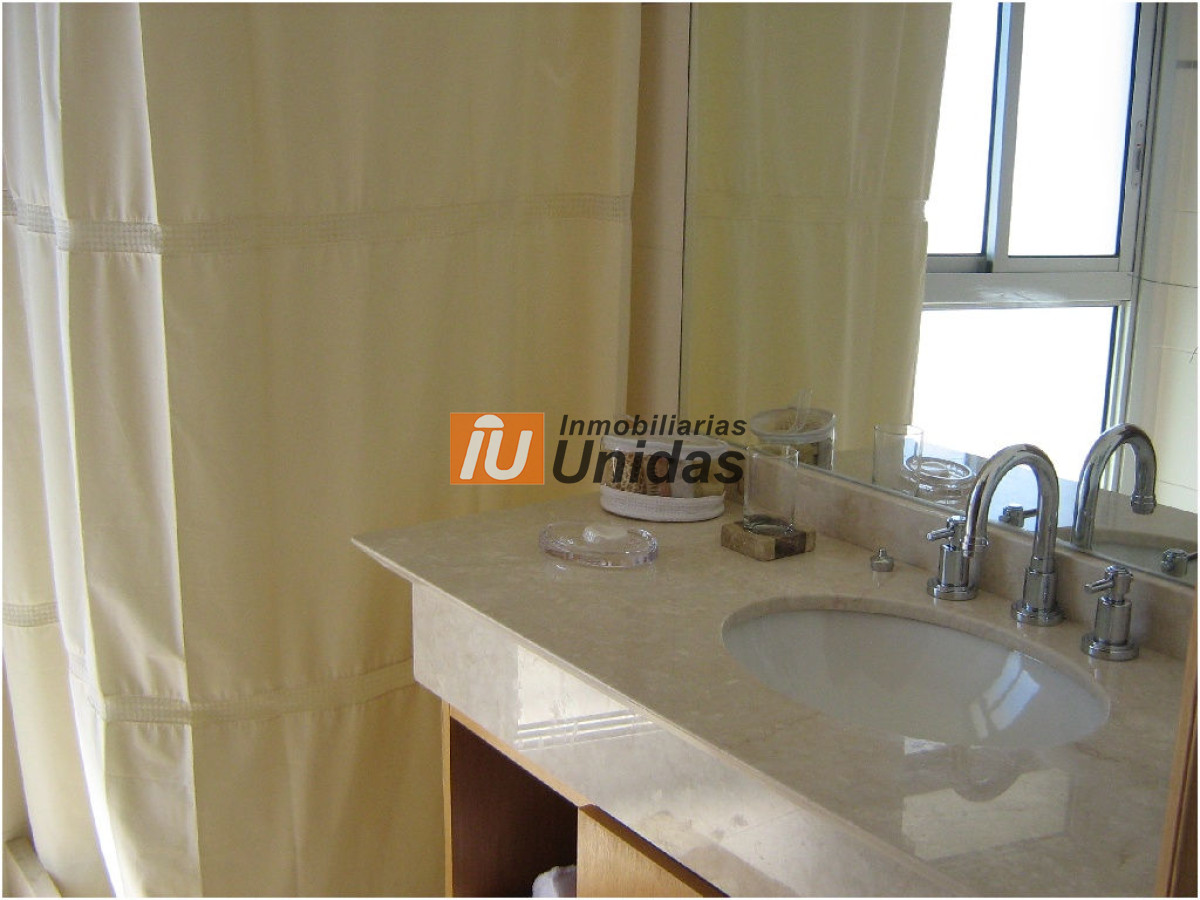Apartamento ID.230877 - Apartamento en Punta del Este, Mansa
