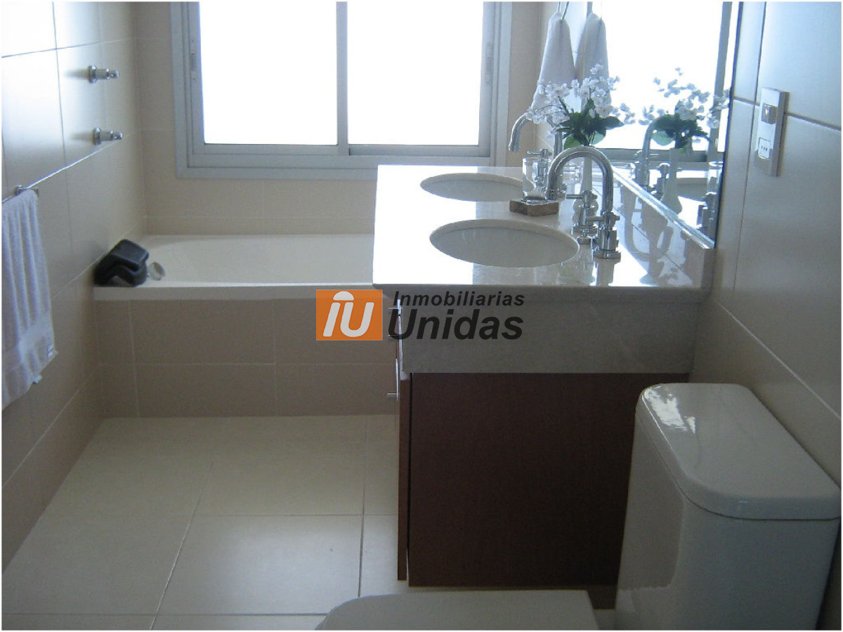 Apartamento ID.230878 - Apartamento en Punta del Este, Mansa
