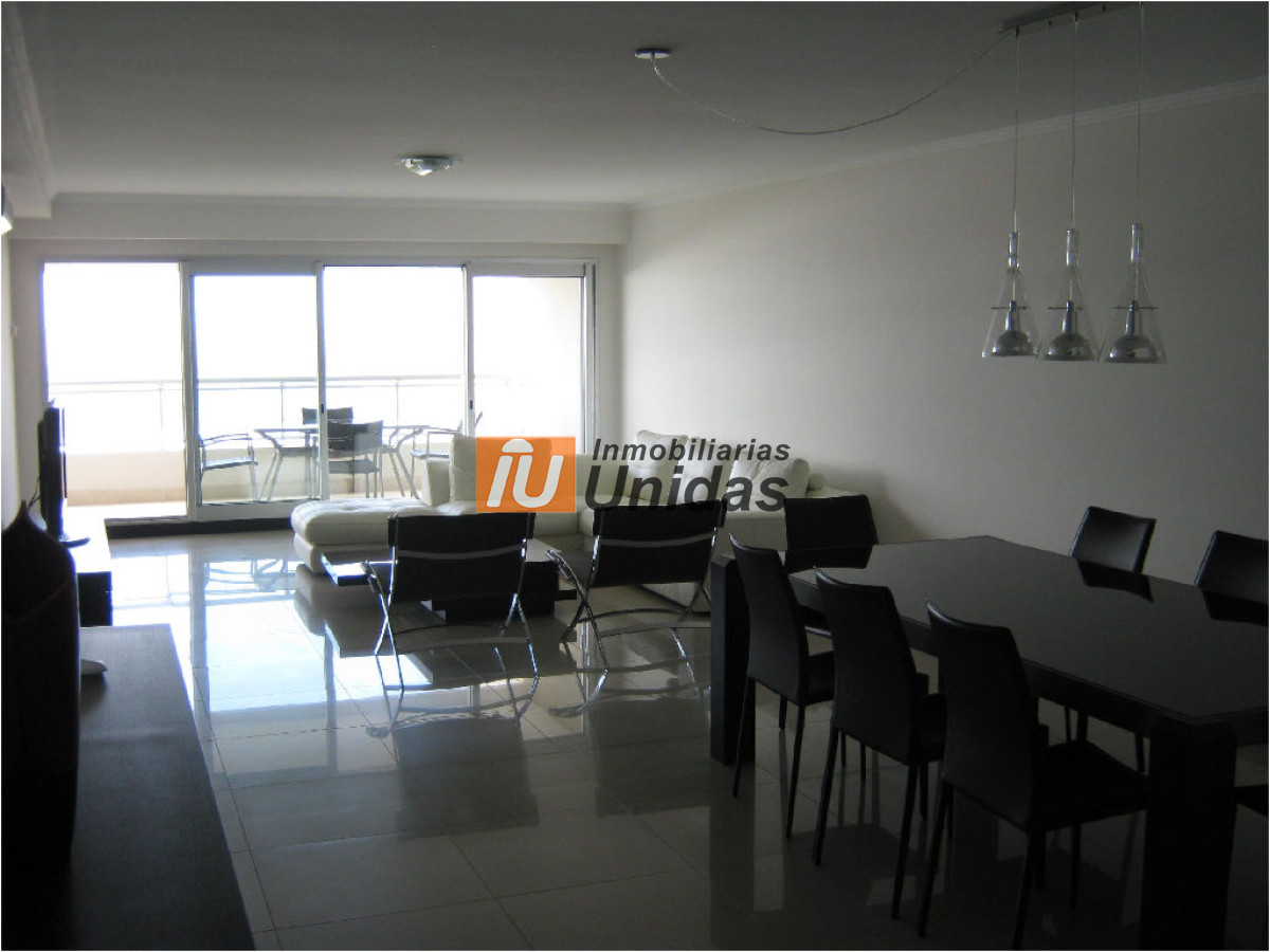 Apartamento ID.231232 - Apartamento en Punta del Este, Brava