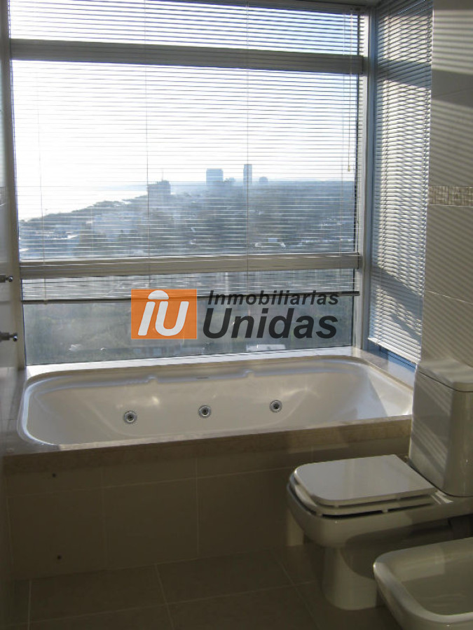 Apartamento ID.231625 - Apartamento en Punta del Este, Mansa