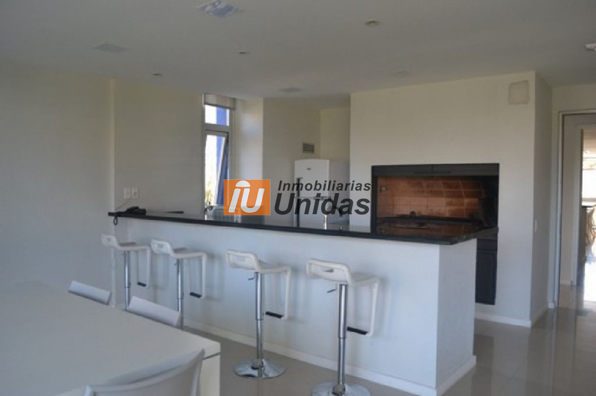 Apartamento ID.232502 - Apartamento en Punta del Este, Brava