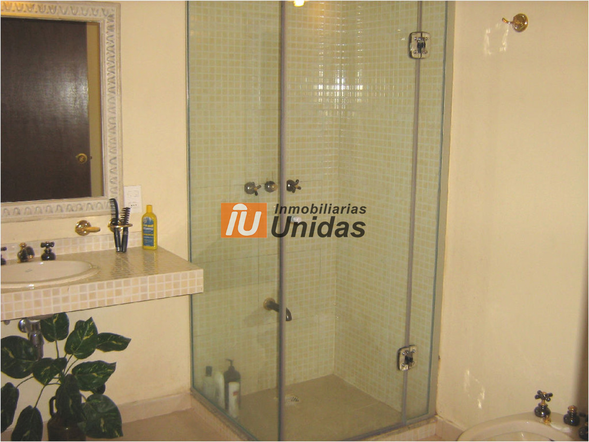 Casa ID.233545 - Casa en Punta del Este, Cantegril