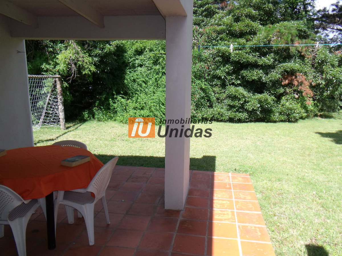 Casa ID.233649 - Casa en Punta del Este, Cantegril