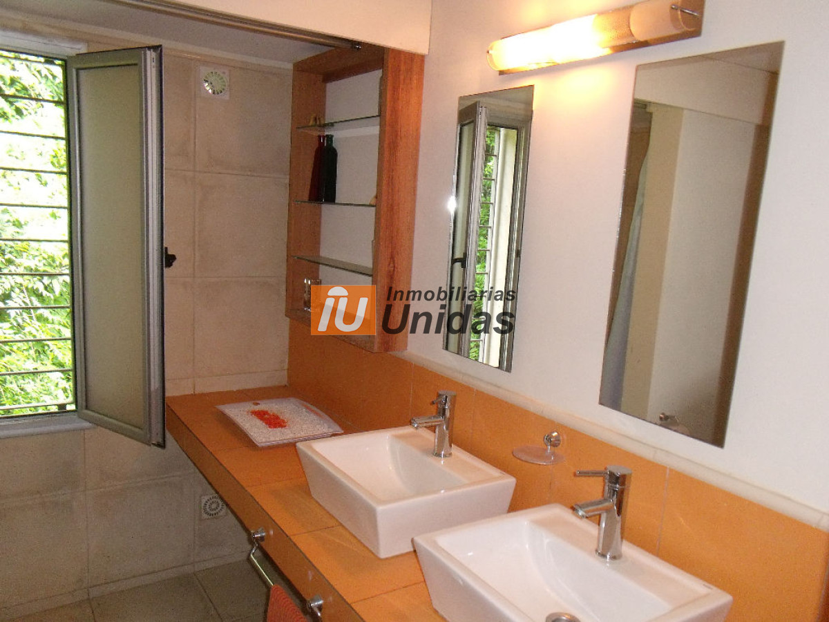 Casa ID.233649 - Casa en Punta del Este, Cantegril