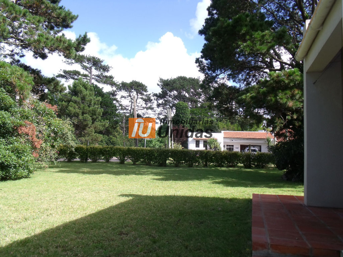 Casa ID.233649 - Casa en Punta del Este, Cantegril