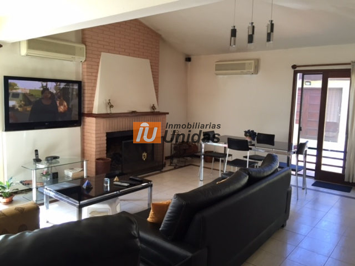 Casa ID.233848 - Casa en Punta del Este, Cantegril