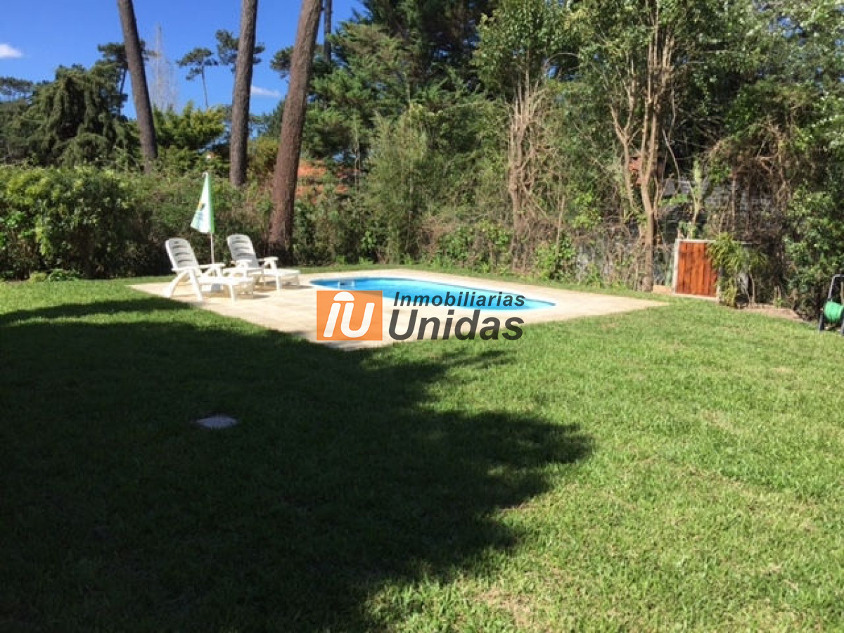 Casa ID.233848 - Casa en Punta del Este, Cantegril