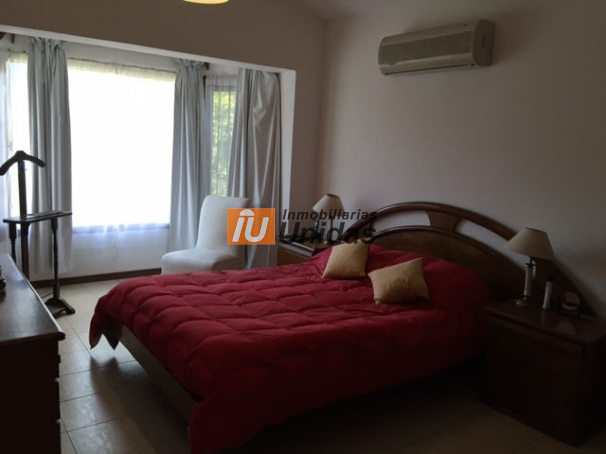 Casa ID.233848 - Casa en Punta del Este, Cantegril
