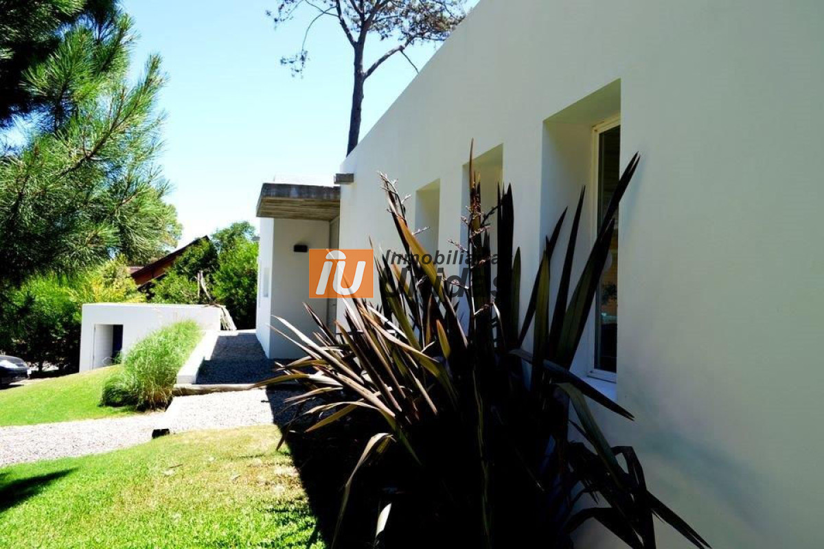 Casa ID.233903 - Casa en Punta del Este, Beverly Hills