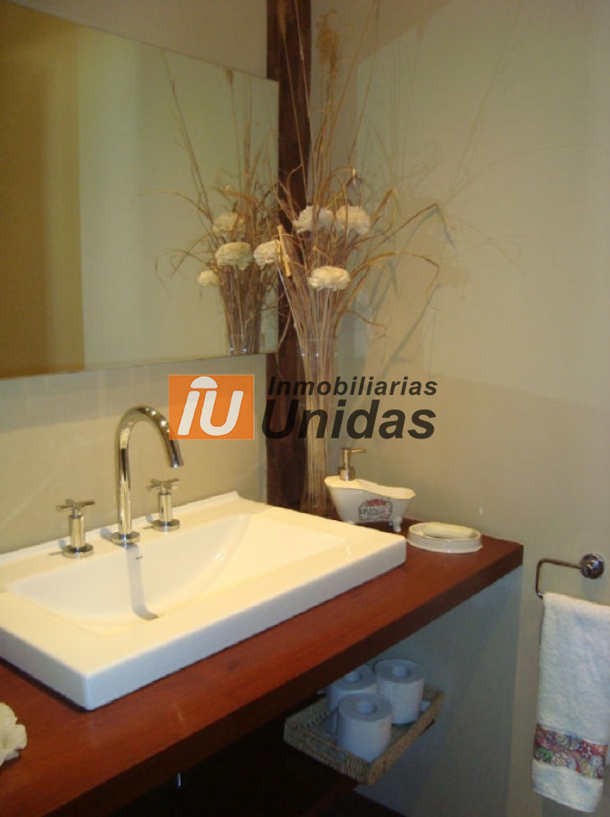 Casa ID.233967 - Casa en Punta del Este, Cantegril