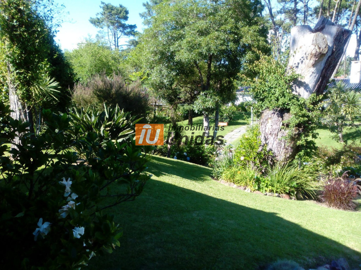 Casa ID.233034 - Casa en Punta del Este, Cantegril