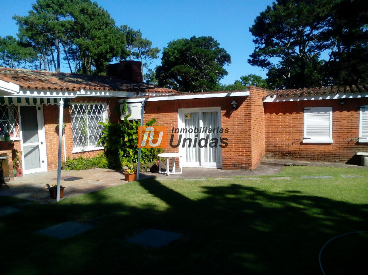 Casa ID.233034 - Casa en Punta del Este, Cantegril