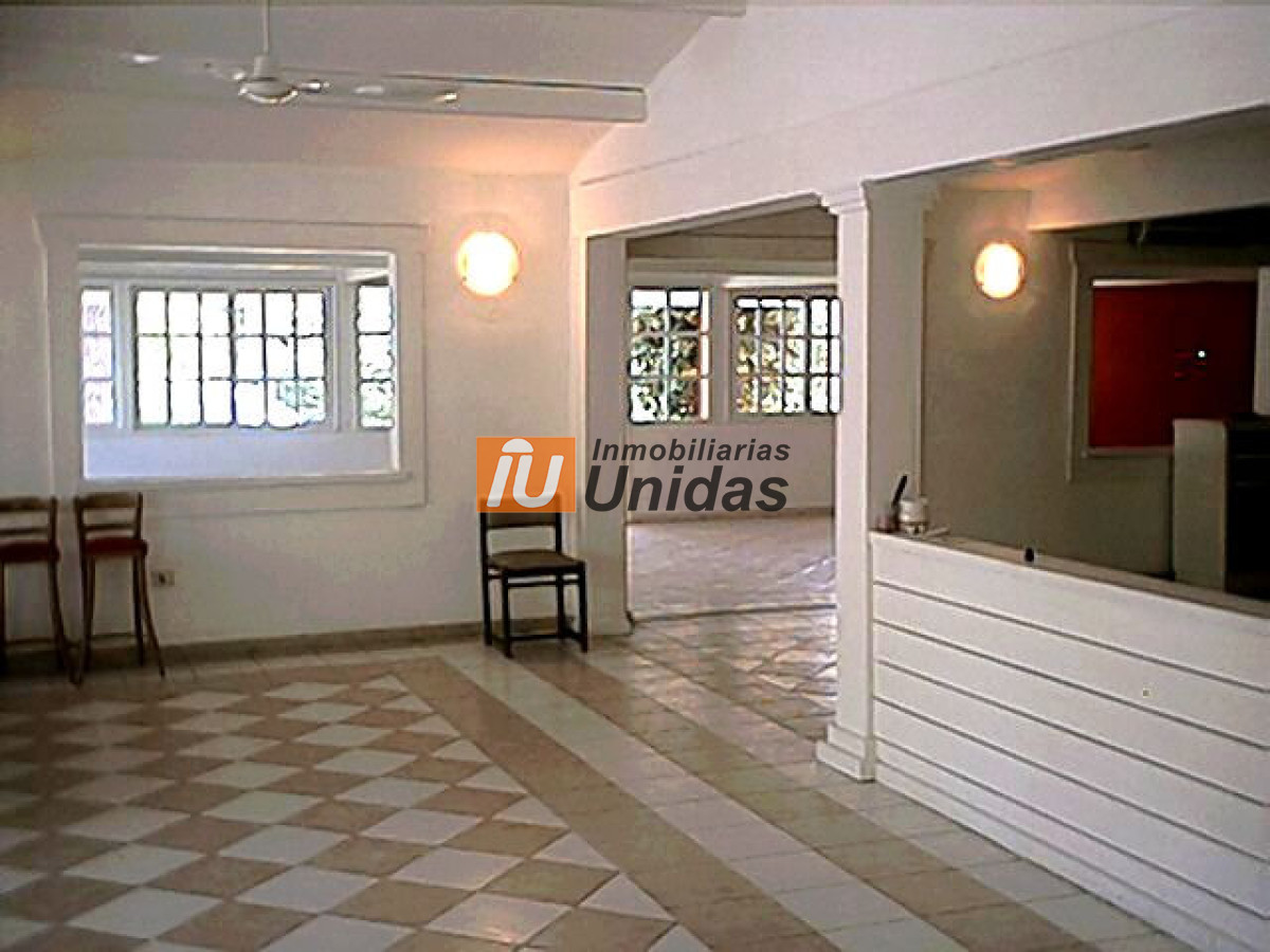 Local Comercial ID.234553 - Local en Punta del Este, San Rafael
