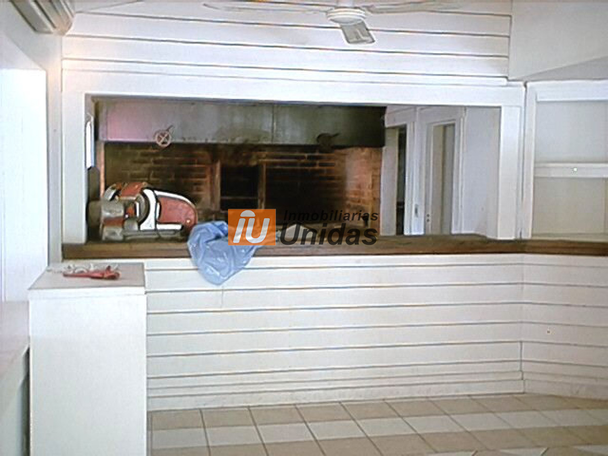 Local Comercial ID.234553 - Local en Punta del Este, San Rafael