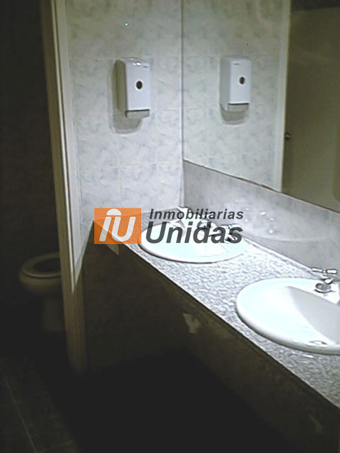 Local Comercial ID.234553 - Local en Punta del Este, San Rafael