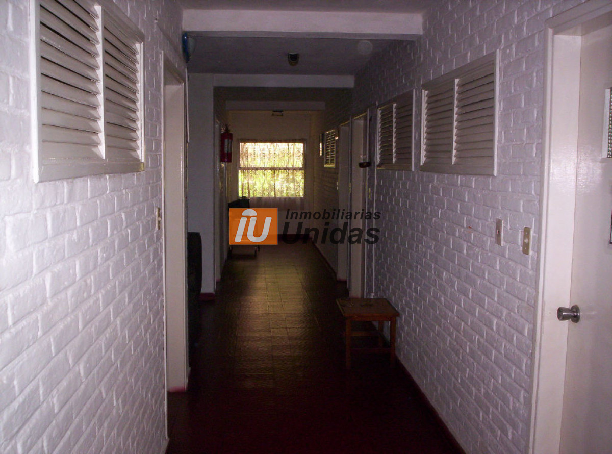 Local Comercial ID.234571 - Local en Punta del Este, Roosevelt