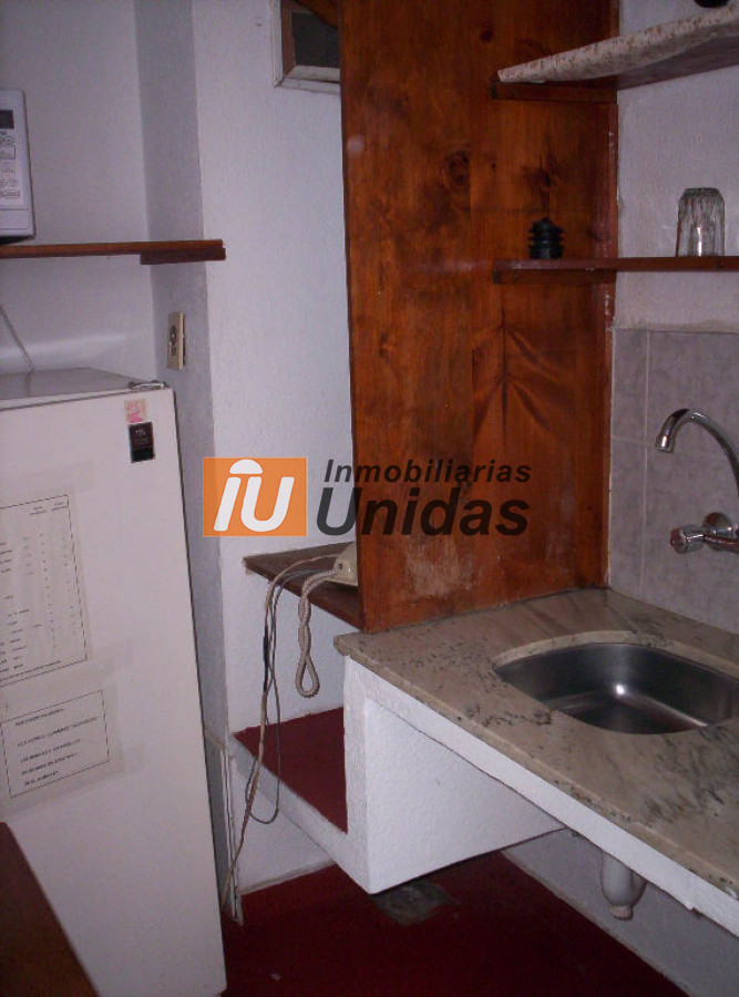 Local Comercial ID.234571 - Local en Punta del Este, Roosevelt