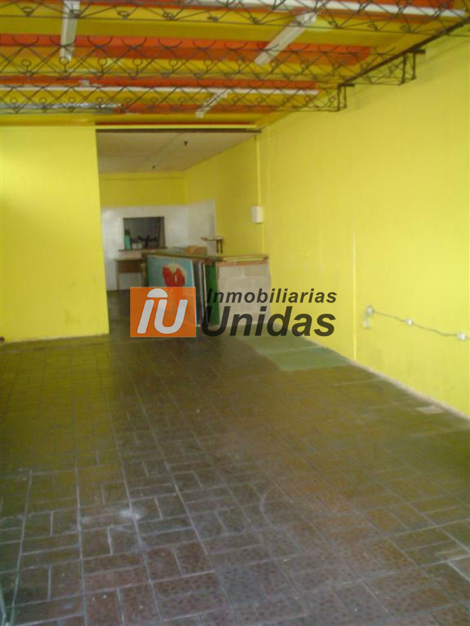 Local Comercial ID.234542 - Local en Punta del Este, Península