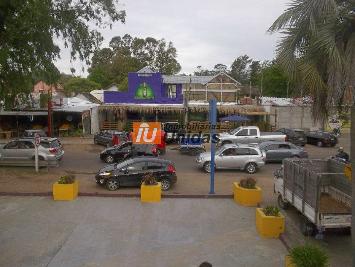 Local Comercial ID.234543 - Local en La Barra, La Barra