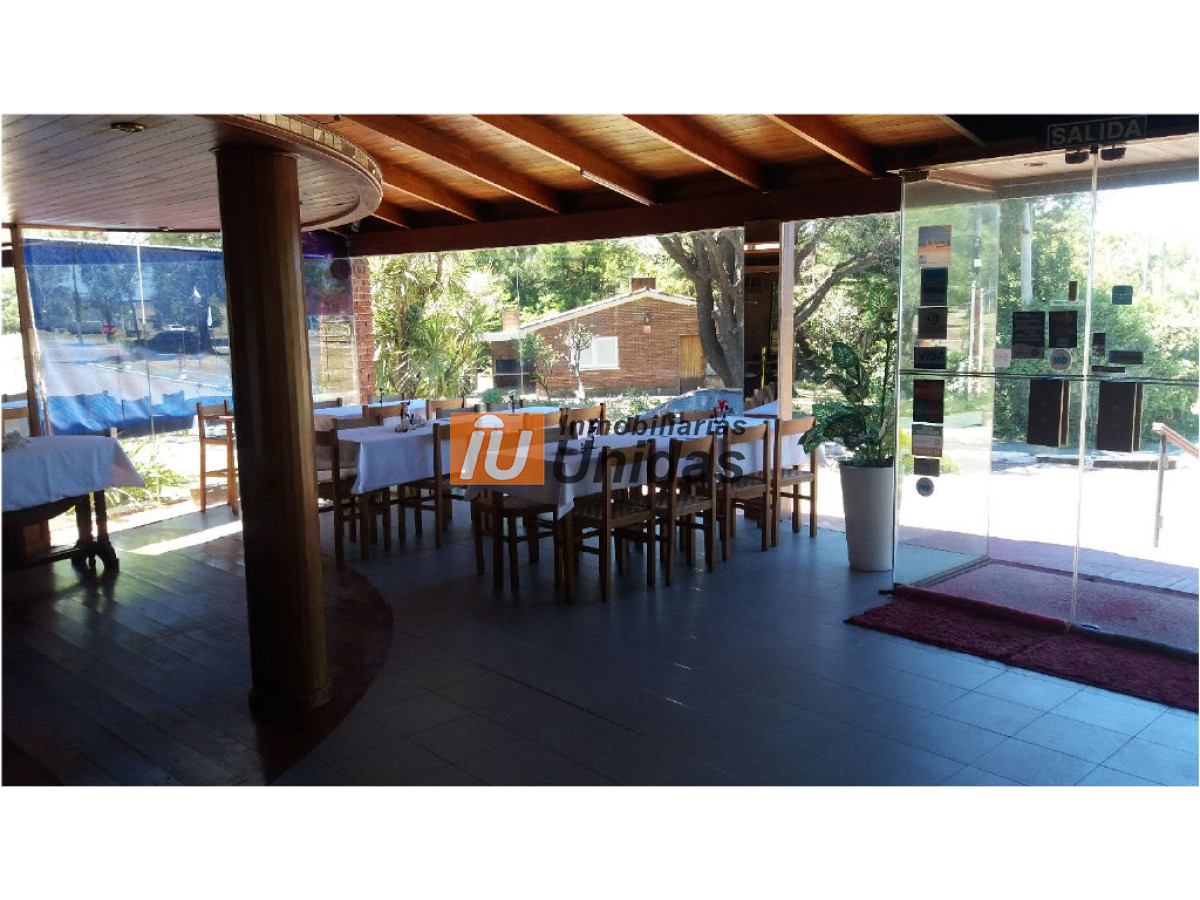 Local Comercial ID.234600 - Local en Punta del Este, Roosevelt