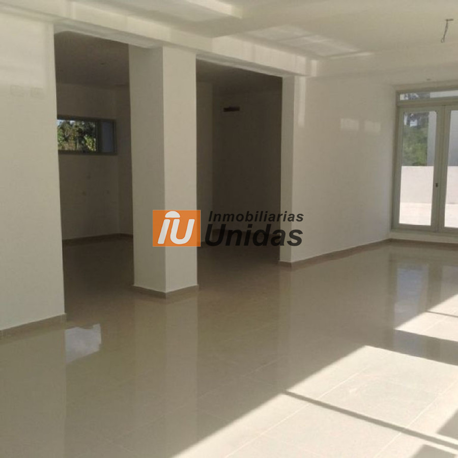 Local Comercial ID.234602 - Local en Punta del Este, Roosevelt