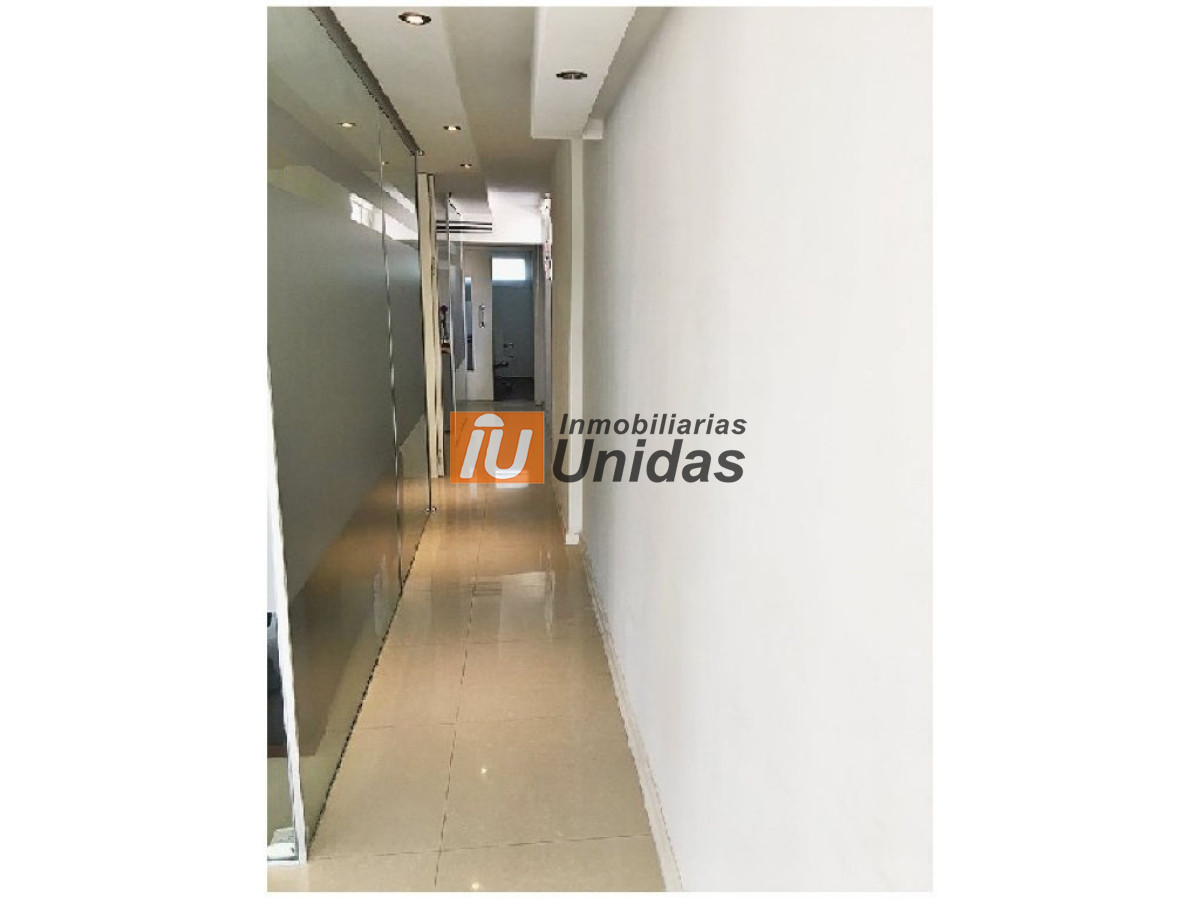 Local Comercial ID.234606 - Local en Punta del Este, Aidy Grill