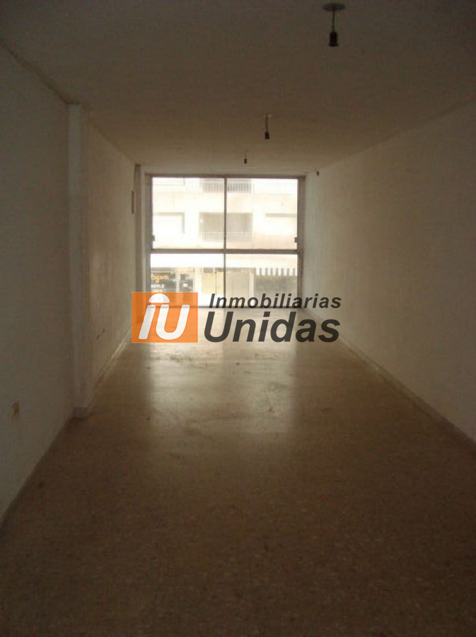 Local Comercial ID.234612 - Local en Punta del Este, Península
