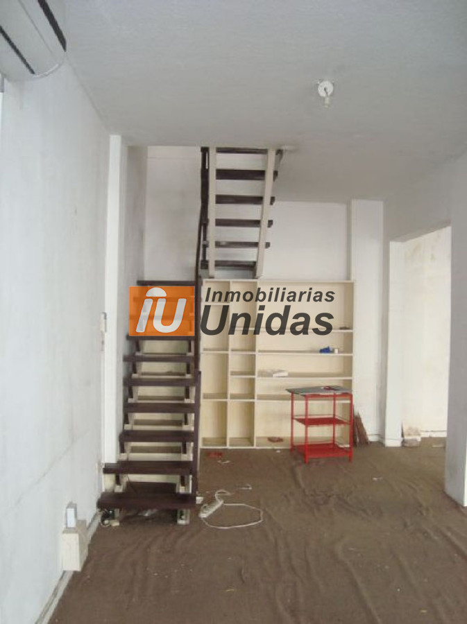 Local Comercial ID.234612 - Local en Punta del Este, Península