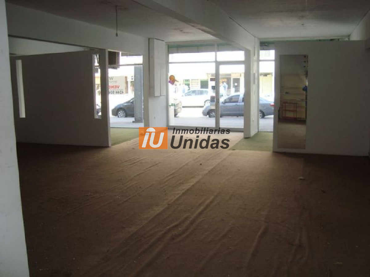 Local Comercial ID.234612 - Local en Punta del Este, Península