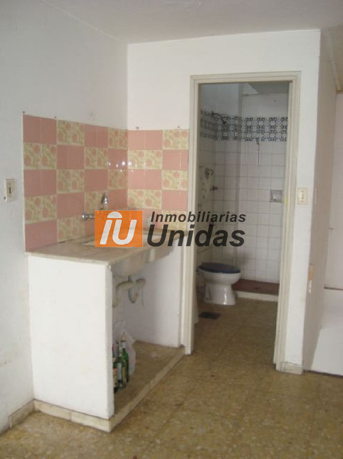Local Comercial ID.234612 - Local en Punta del Este, Península