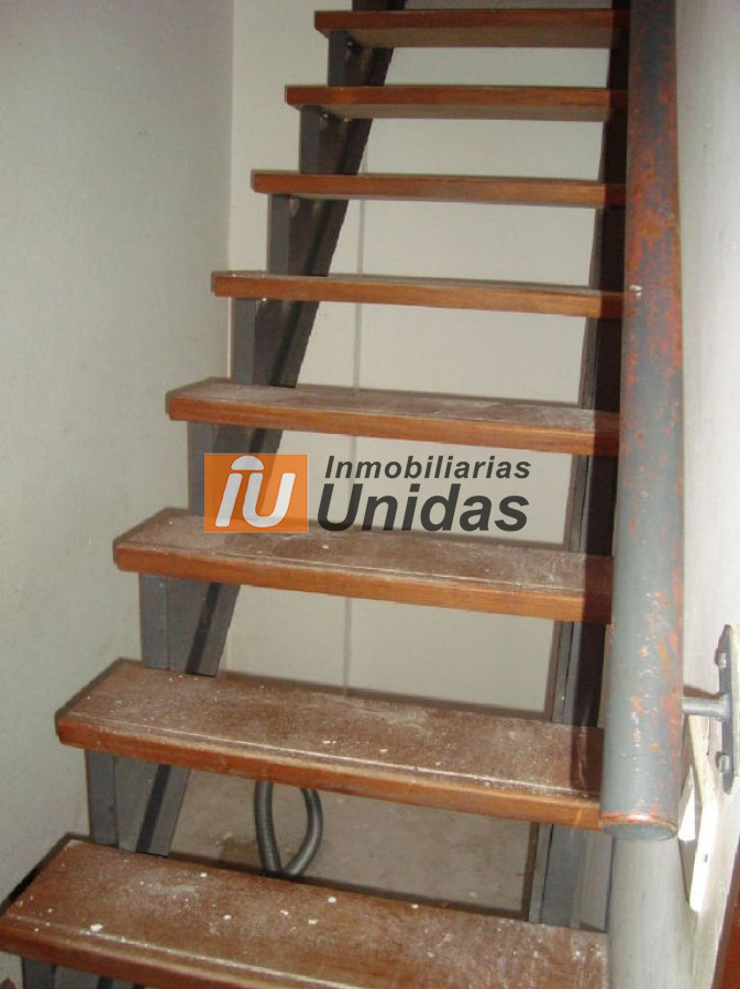 Local Comercial ID.234615 - Local en Punta del Este, Península