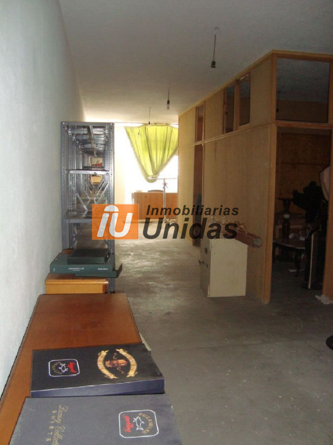 Local Comercial ID.234615 - Local en Punta del Este, Península