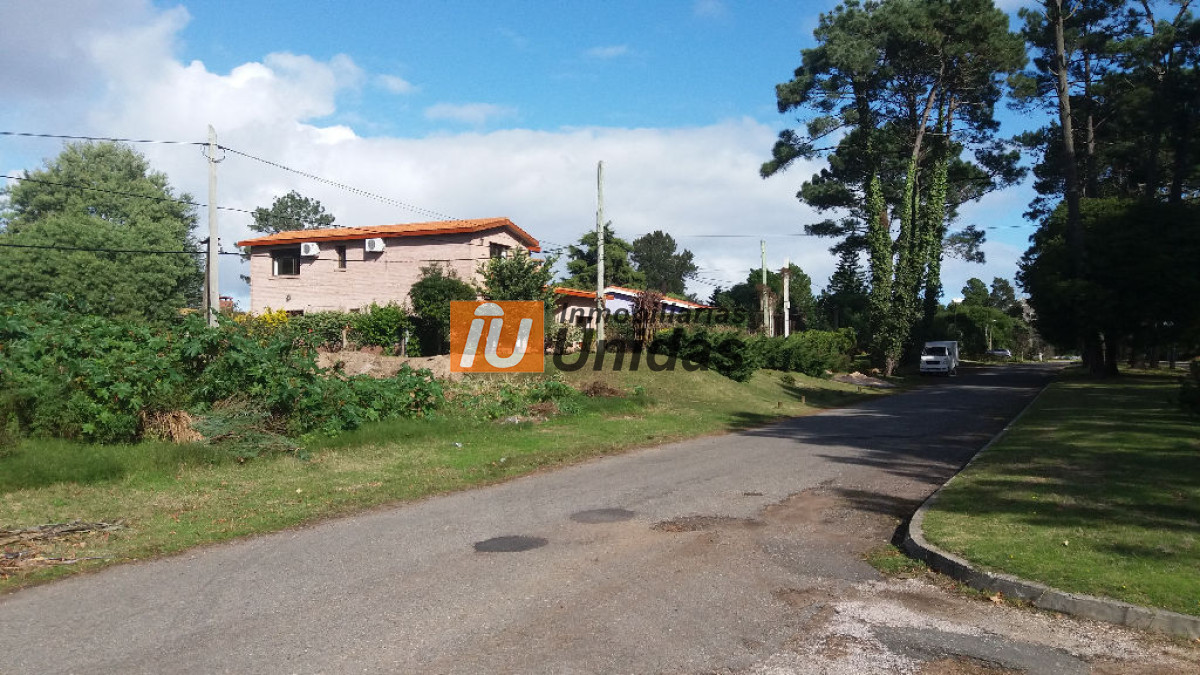 Terreno ID.234328 - Terreno en Punta del Este, Jardines de Córdoba