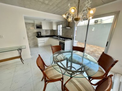 Venta Duplex de 2 dormitorios en Maldonado