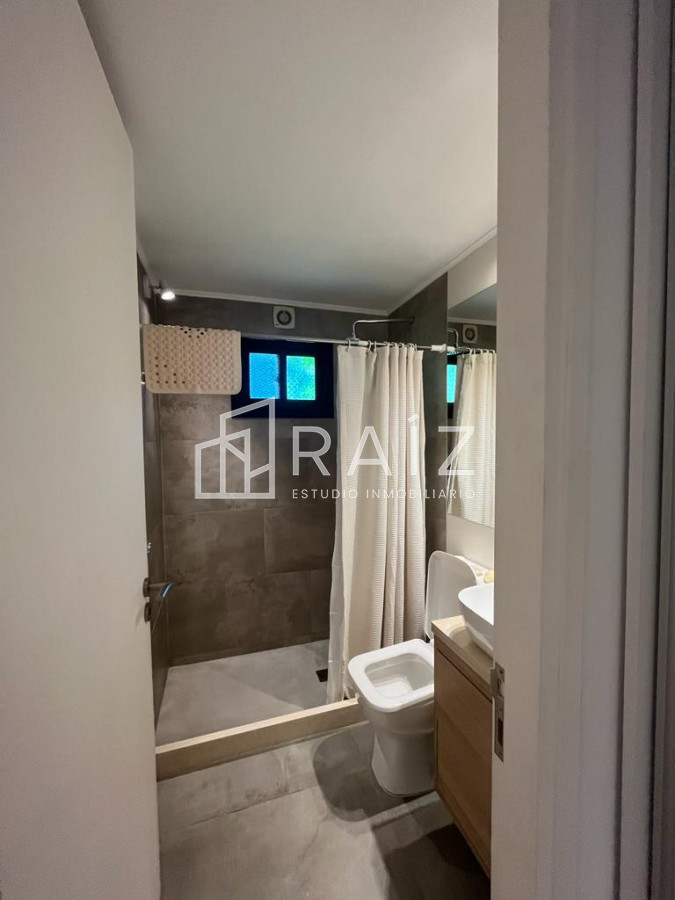 Casa ID.10368 - Espectacular casa en barrio parque pinares