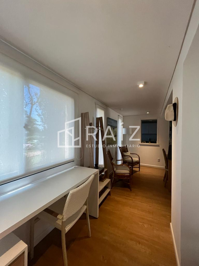 Casa ID.10368 - Espectacular casa en barrio parque pinares