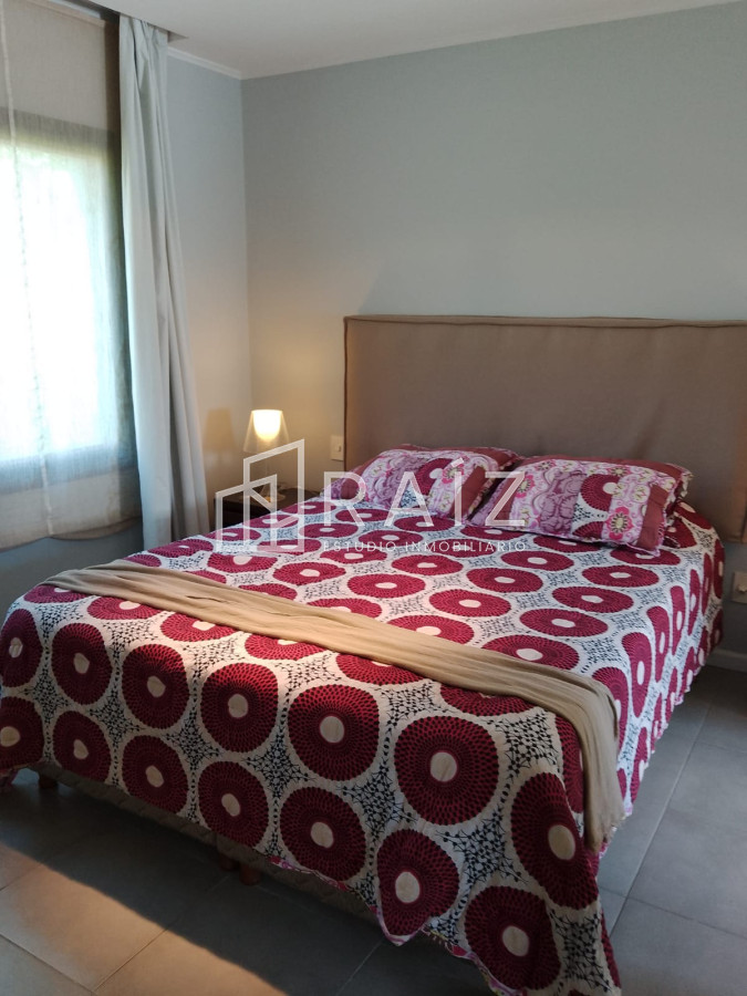 Casa ID.10367 - Casa en alquiler anual barrio privado 