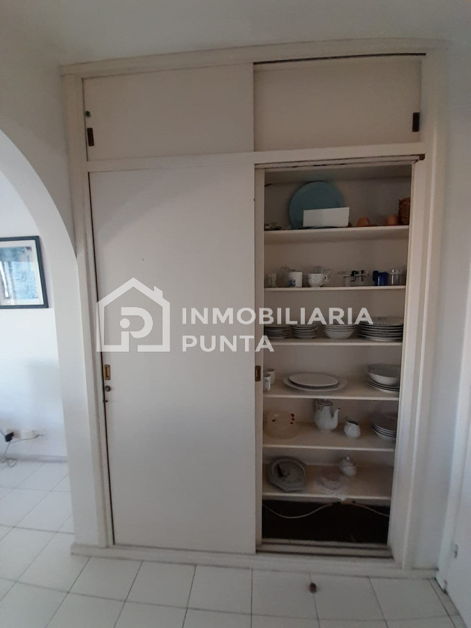 https://ri.com.uy/f/262/0/1200/0/0/0/03b52071f261bc55353a79c05be9bccc.jpg