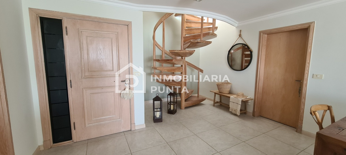 https://ri.com.uy/f/262/0/1200/0/0/0/05d6193d89eca85d943506d426c9e153.jpg